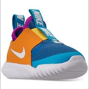 Nike toddler sneakers